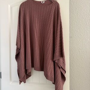 lululemon athletica Mauve Knit Poncho Sweater